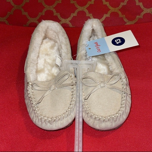 Cat & Jack girls/boys slipper moccasins kids size 13 off-white/cadi - Picture 4 of 5